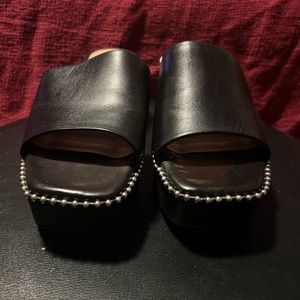 Giani Bini platform sandals